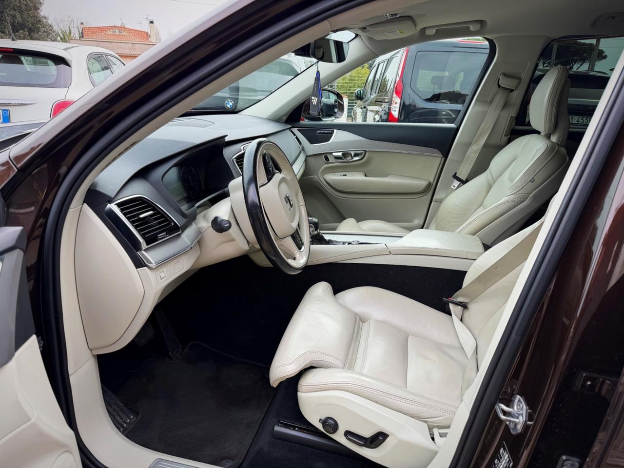 Volvo XC 90 XC90 D5 AWD Geartronic 7 posti Business Plus