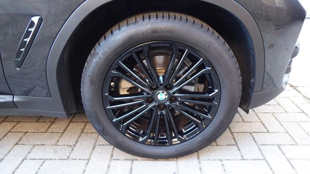 BMW X3 xDrive20d Luxury Autom.