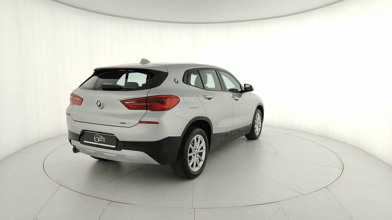 BMW X2 F39 - X2 sdrive18i Business X 140cv