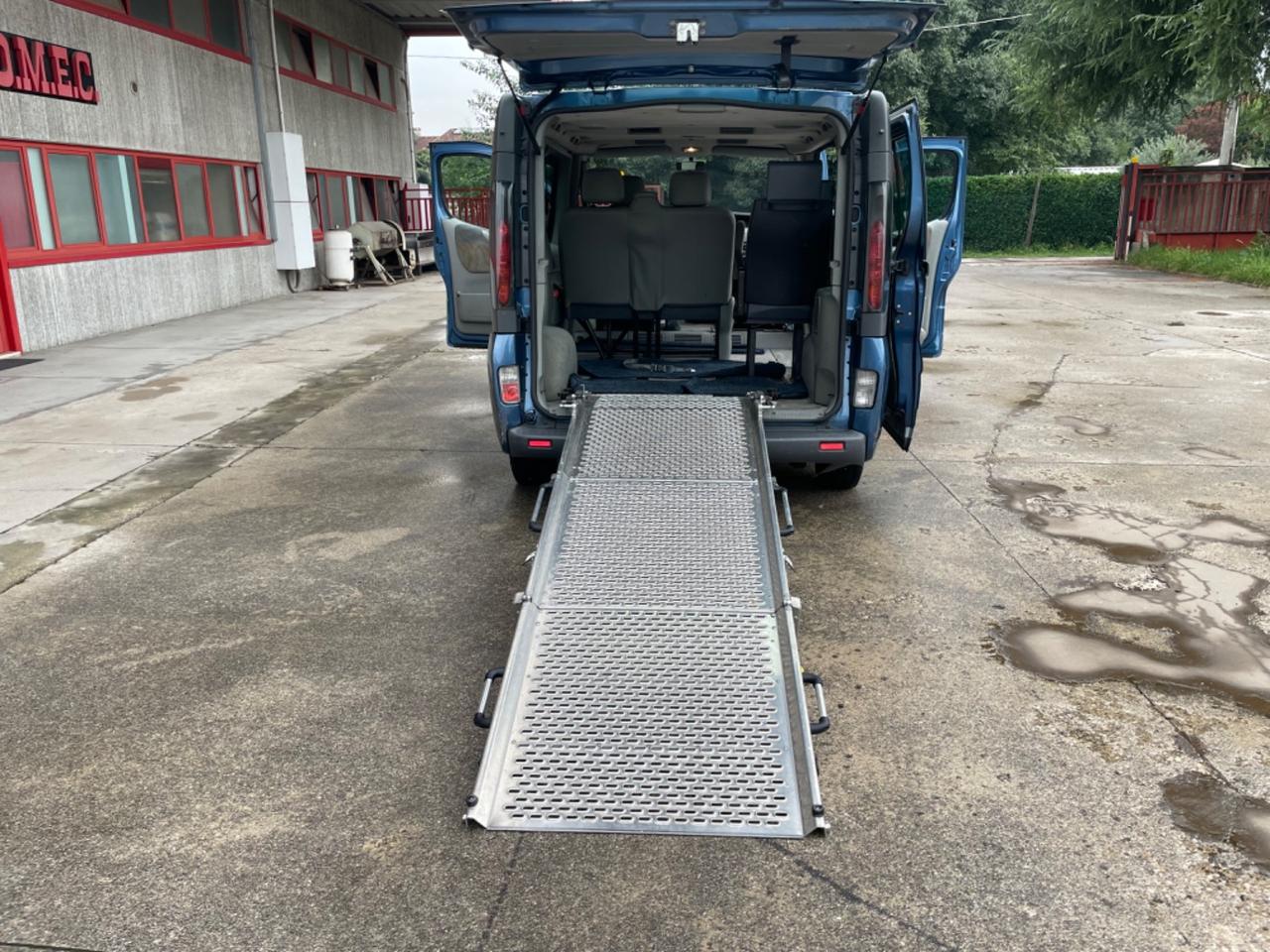Renault Trafic T29 2.0 dCi/115 PL-TN Passenger Disabili