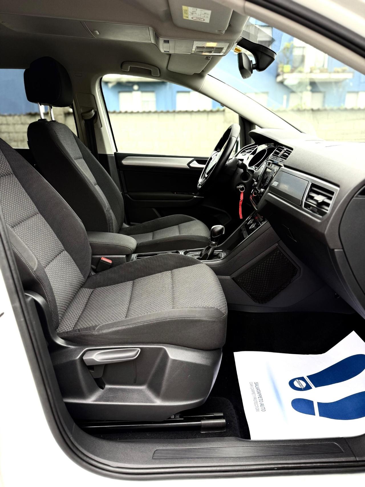 Volkswagen Touran 1.6 TDI 115 CV SCR DSG Comfortline BlueMotion Tech.