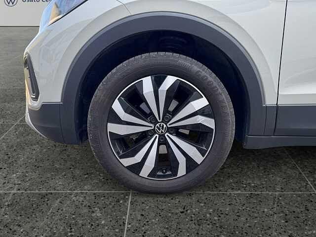 Volkswagen T-Cross Mark 1 Facelift (2024) 1.0TSI 95CV Edition Plus - NEOPATENTATI -