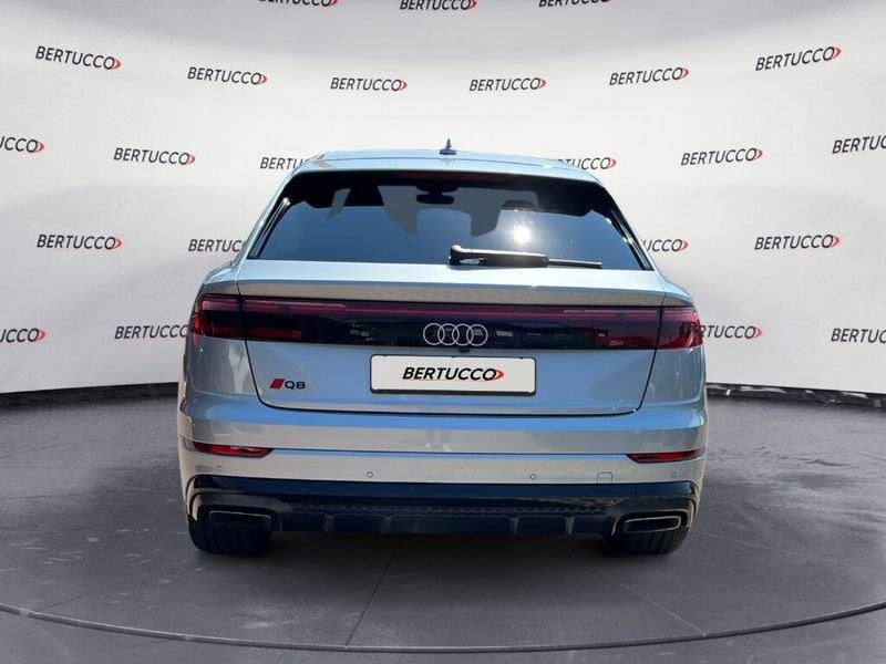 Audi Q8 SUV 55 TFSI e quattro tiptronic S line edition