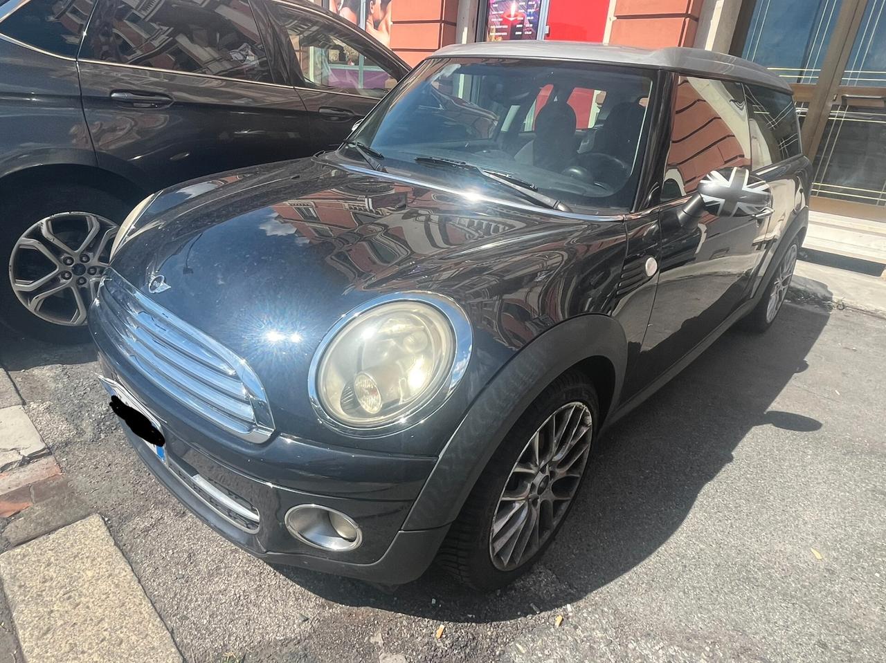 Mini Cooper D Clubman Mini 1.6 16V Cooper D Clubman. PERMUTABIL__