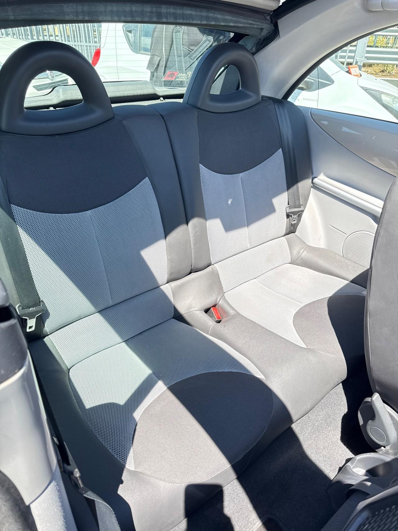 Citroen C3 Pluriel 1.4 cabrio