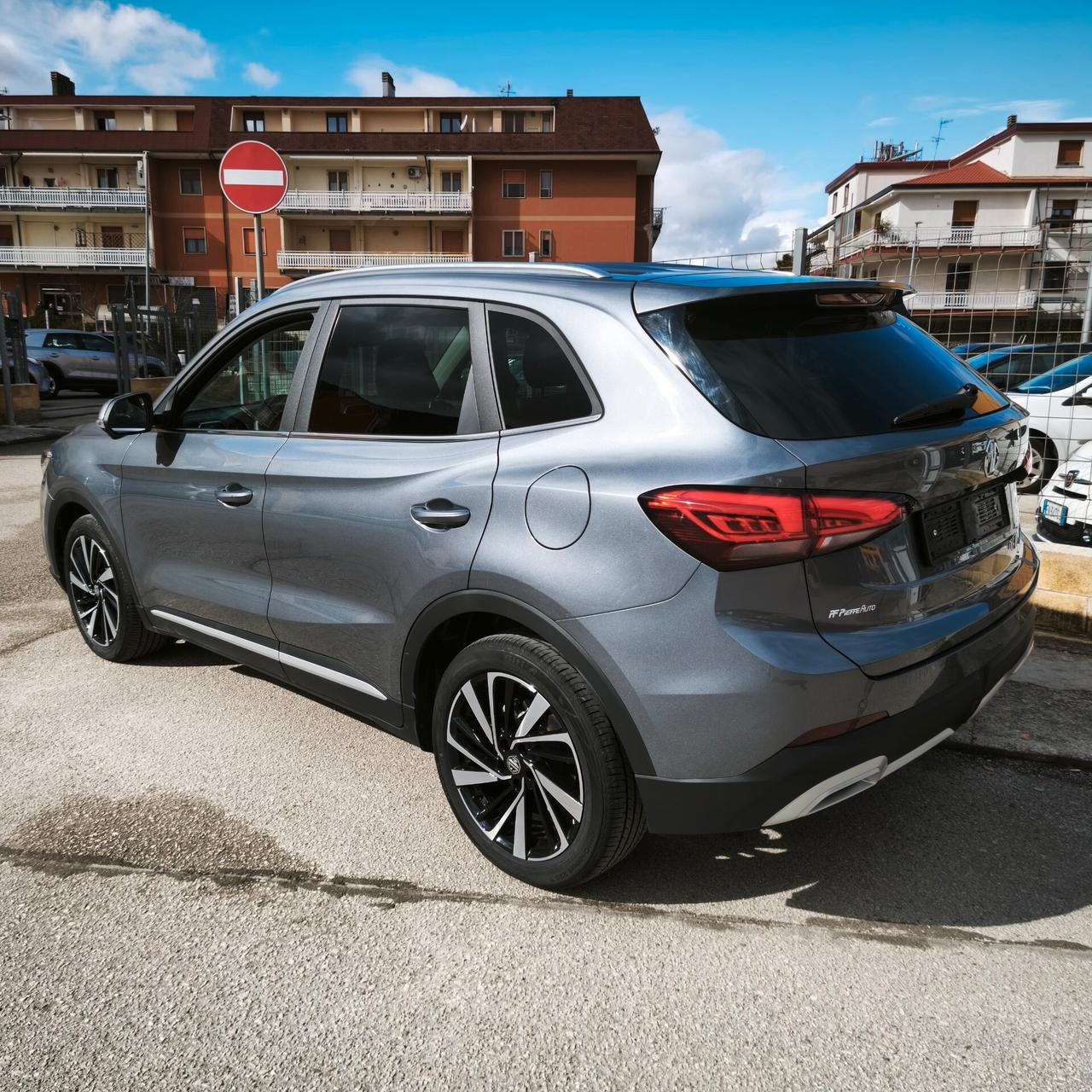 Mg ZS 1.5 Hybrid+ Luxury Full Hybrid