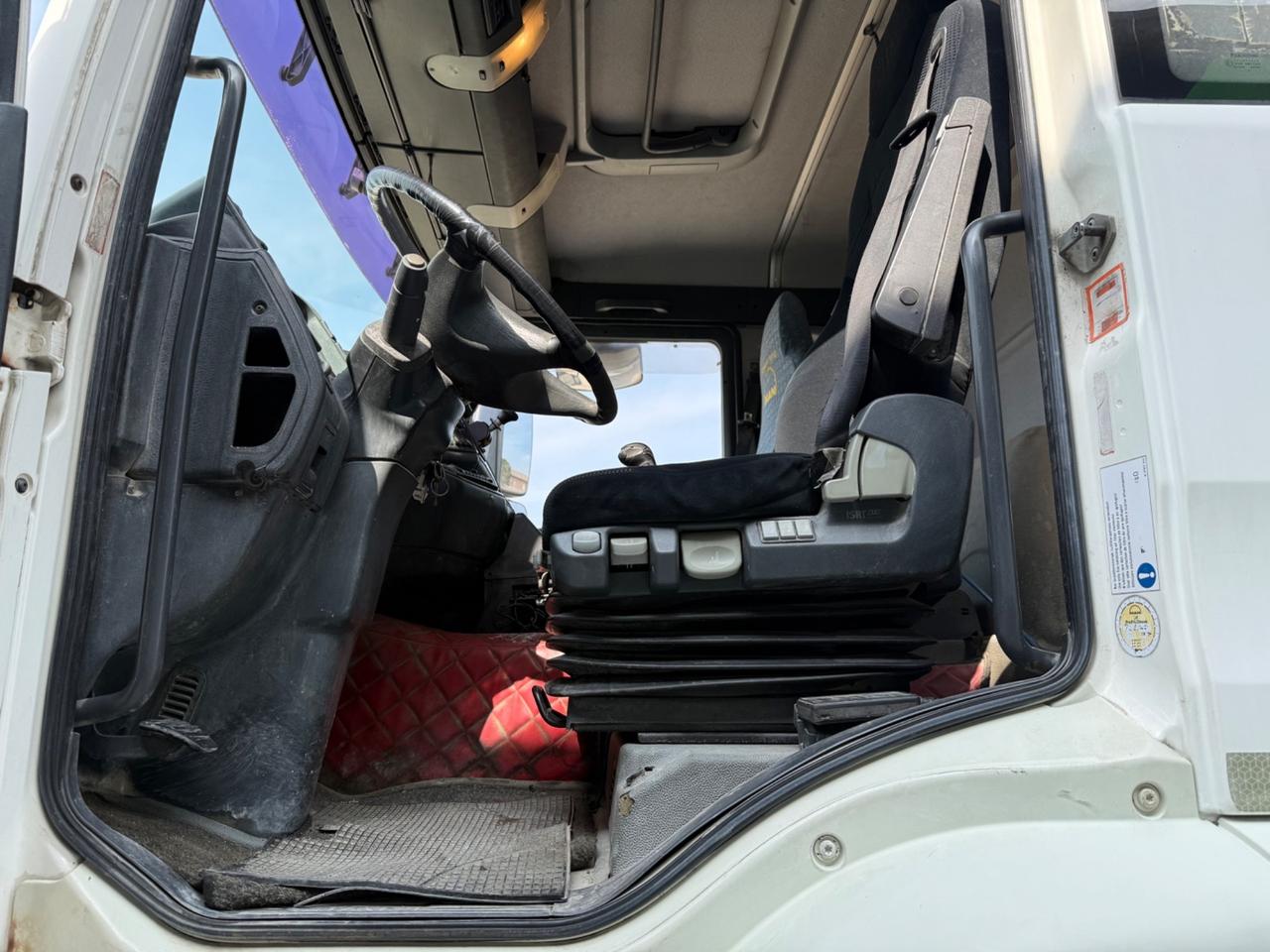 MAN 33.480 TGA trattore mezzo d'opera 6x4 impianto ribaltabile
