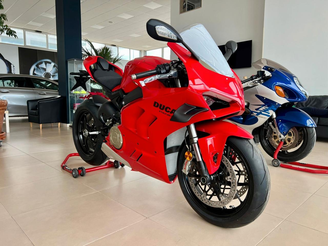 Ducati Panigale V4 BASE MY 2024