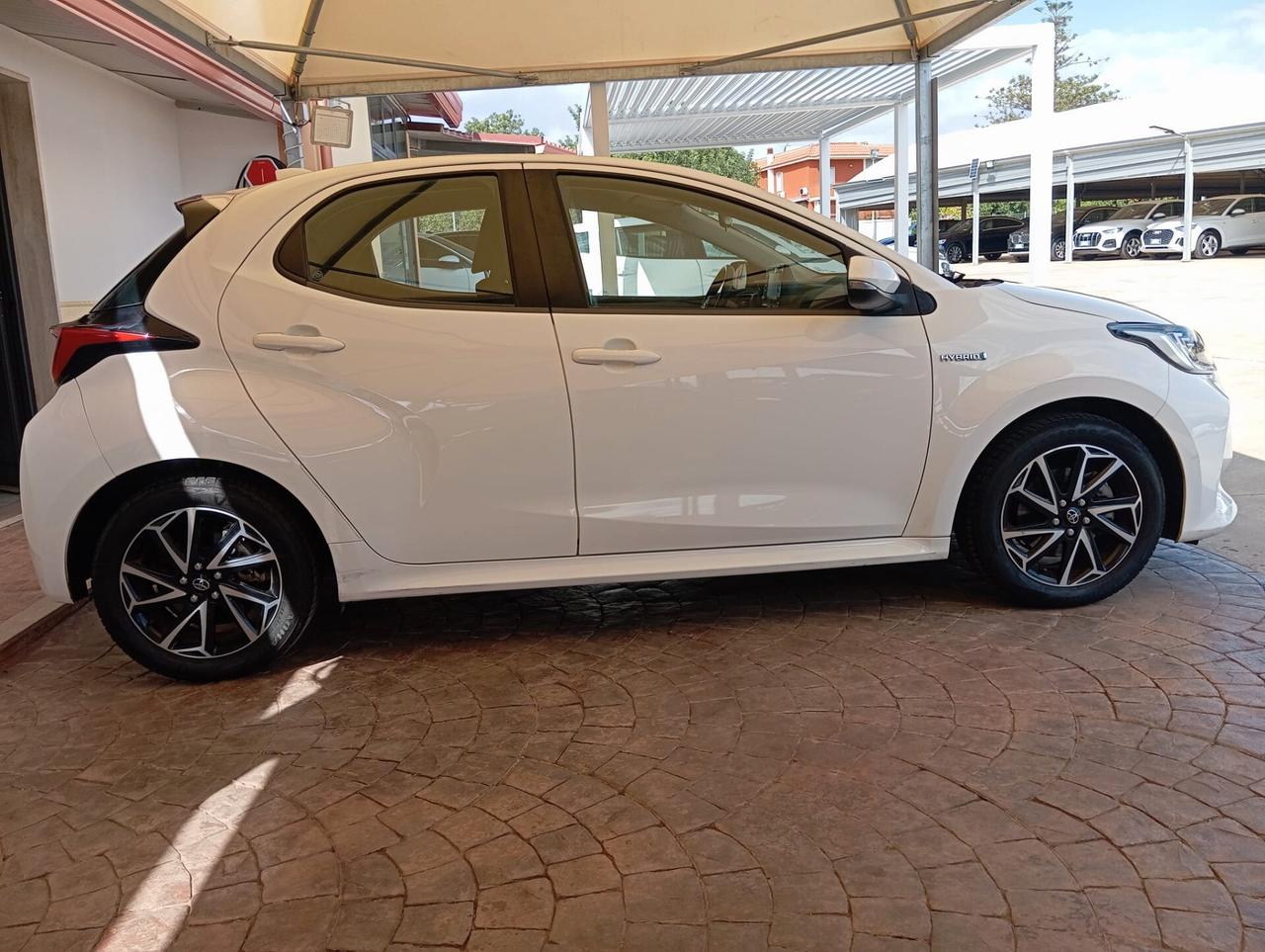 Toyota Yaris 1.5 Hybrid 5 porte Trend