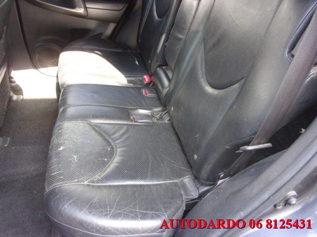 TOYOTA RAV 4 MY23 RAV4 2.2 D-4D 150 CV DPF Luxury