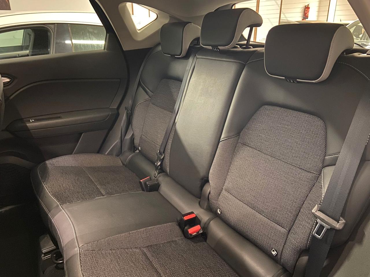 Renault Captur Blue dCi 115 CV EDC Intens