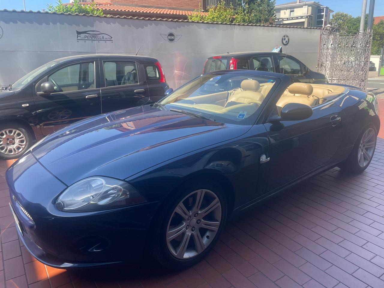 Jaguar XK 4.2 V8 Convertibile