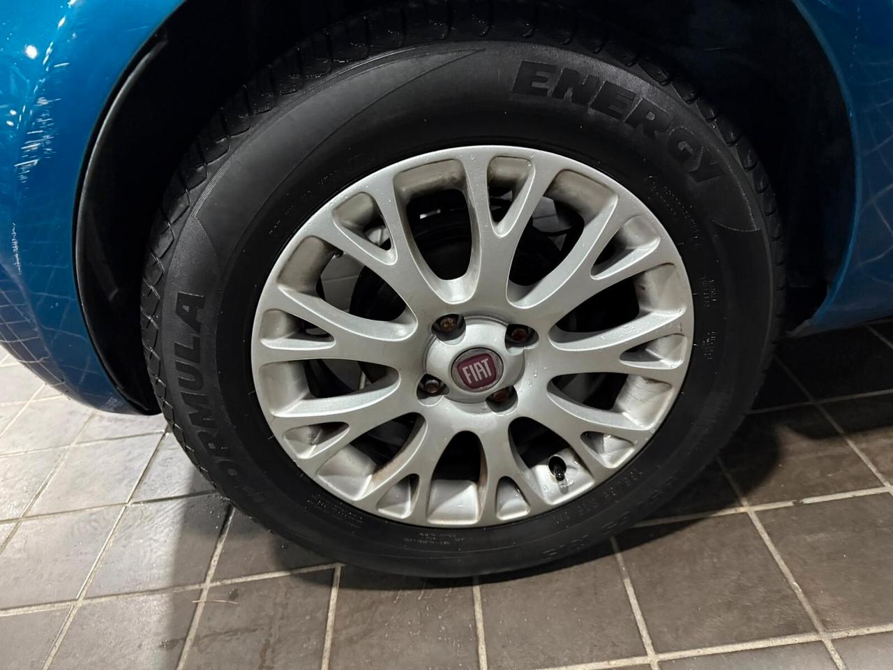 NUOVA FIAT PUNTO EVO LOUNGE 1.2 B/GPL 71CV