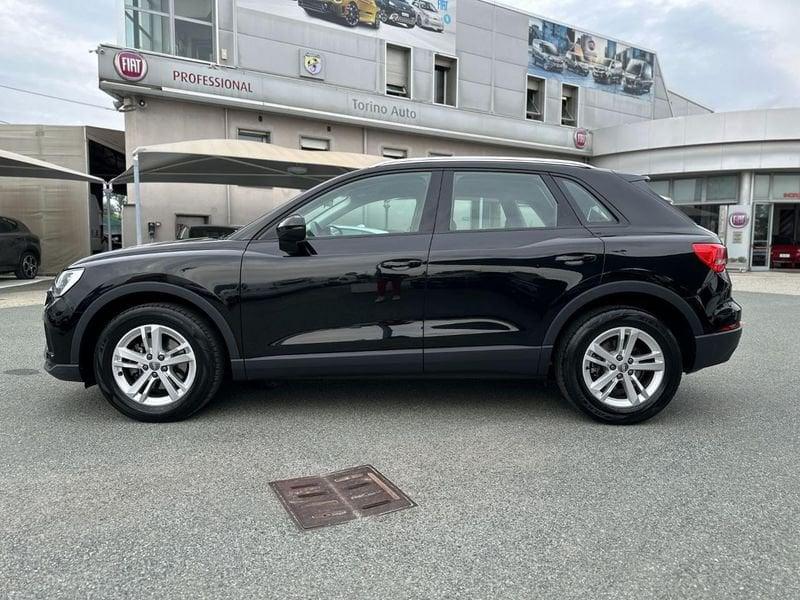 Audi Q3 35 TDI S tronic Business