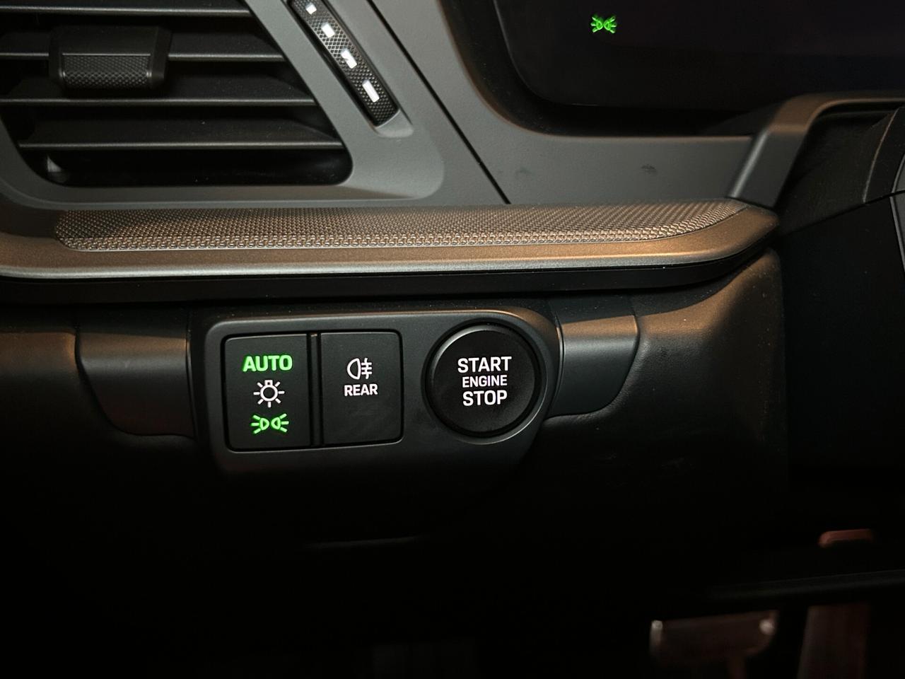 Porsche 911 Carrera 992.2 Coupe 3.0 394cv auto