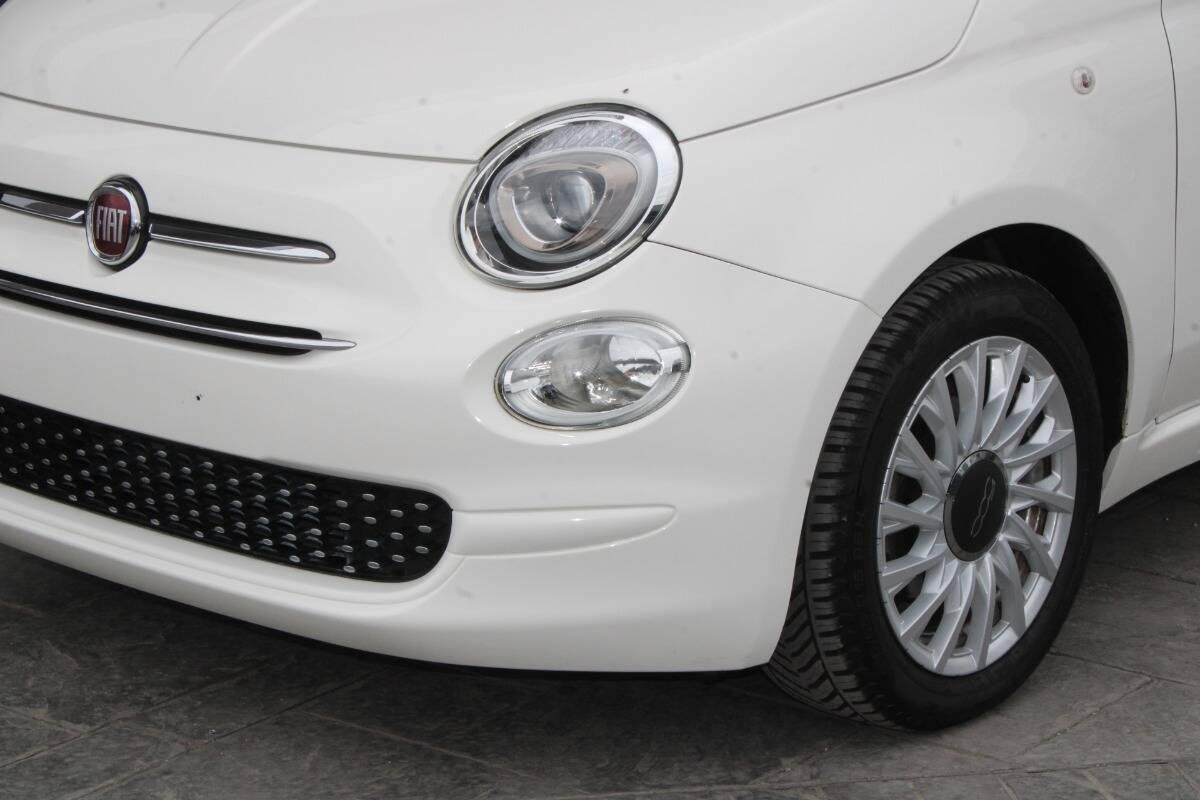 Fiat 500 1.0 hybrid Lounge 70cv Con CARPLAY