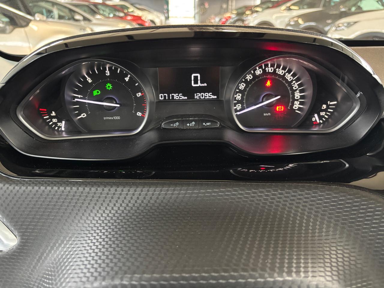 Peugeot 2008 1.6 BlueHDi 73KW 100CV Allure NEOPATENTATO