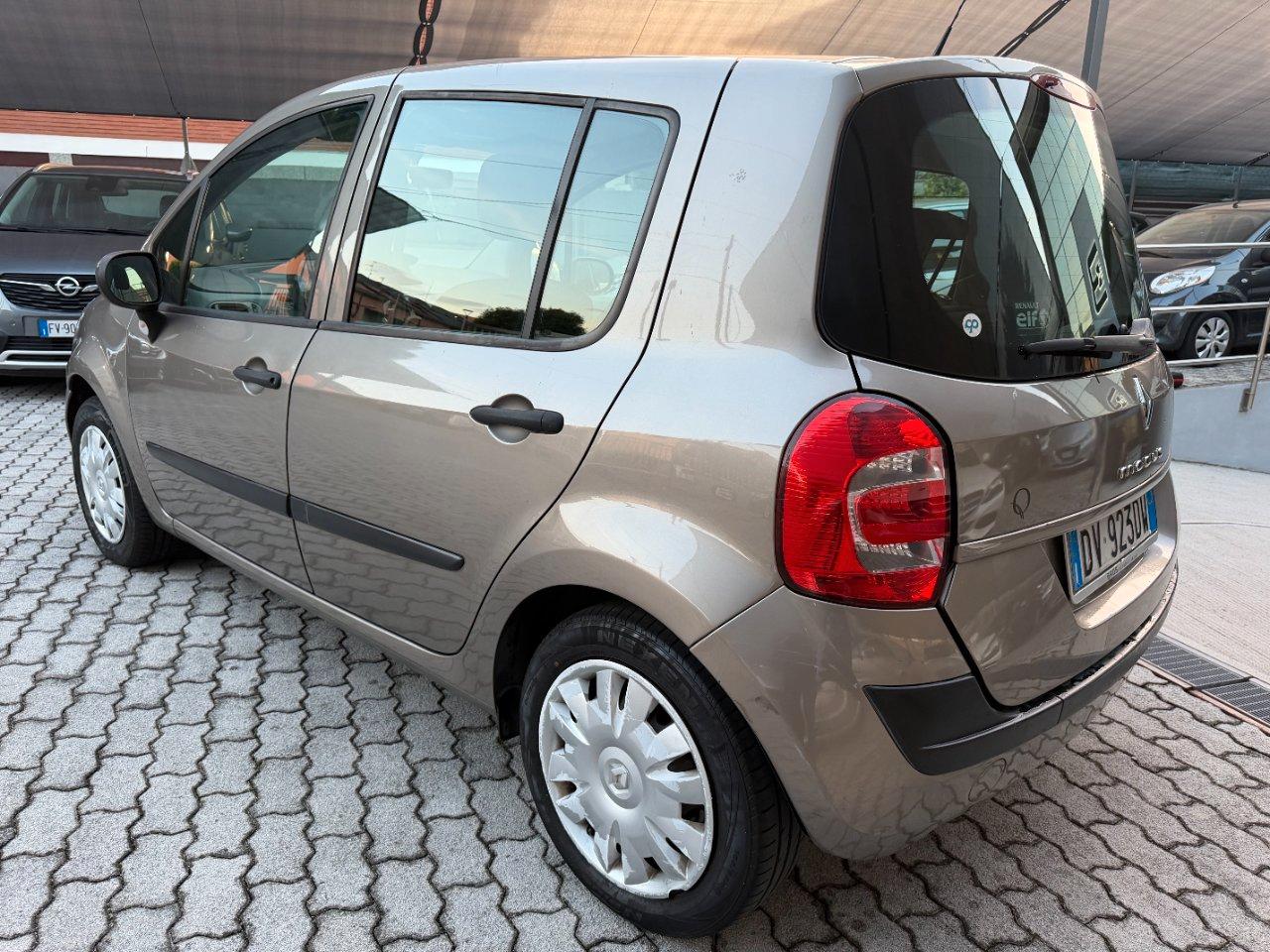 Renault Modus 1.2 16v Dynamique DISTRIBUZIONE NUOVA