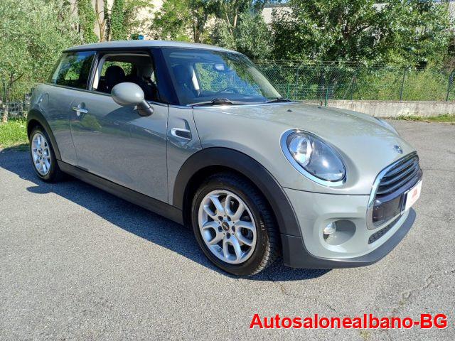 MINI Cooper D 1.5 Cooper D Business Automatica PER NEOPATENTATI