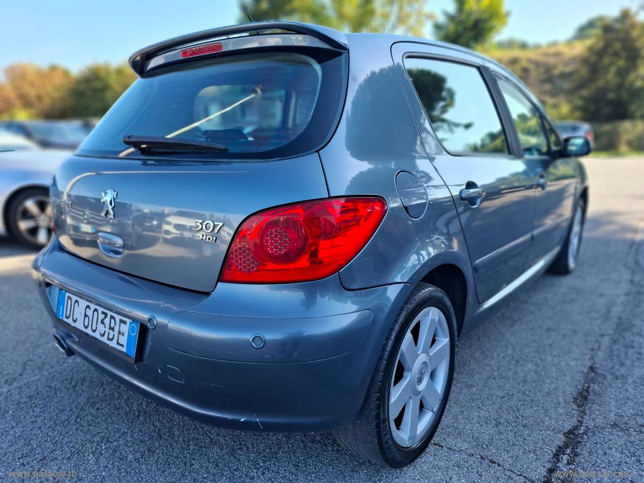 PEUGEOT 307 2.0 16V HDi FAP 5p. Féline