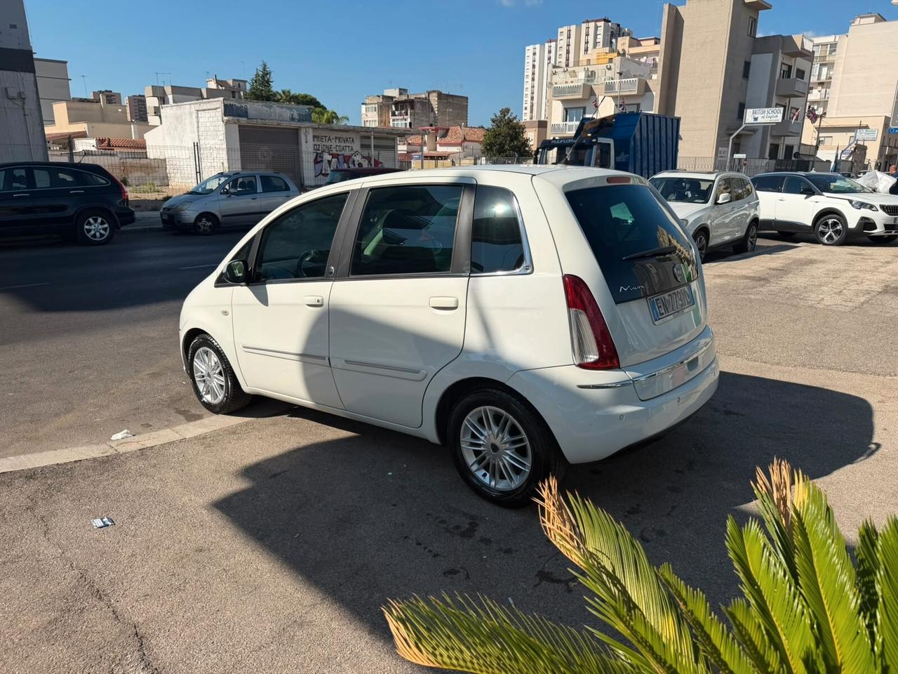 Lancia MUSA 1.4 8V Ecochic (GPL) Gold