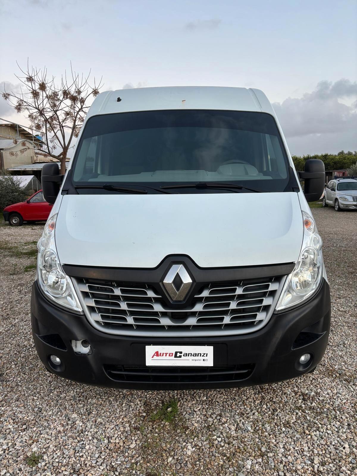 Renault master