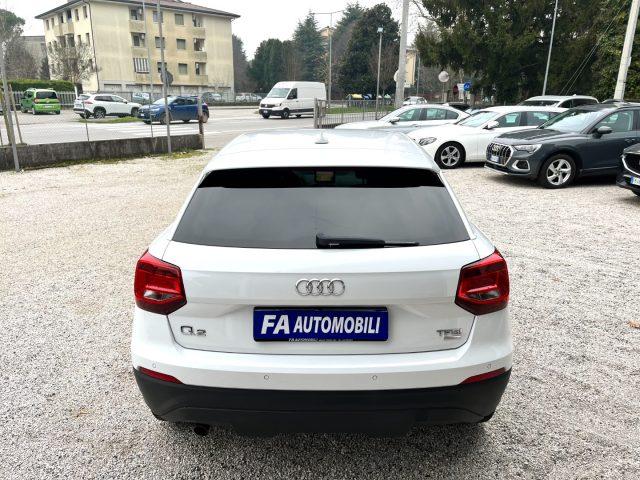 AUDI Q2 1.0 TFSI Business