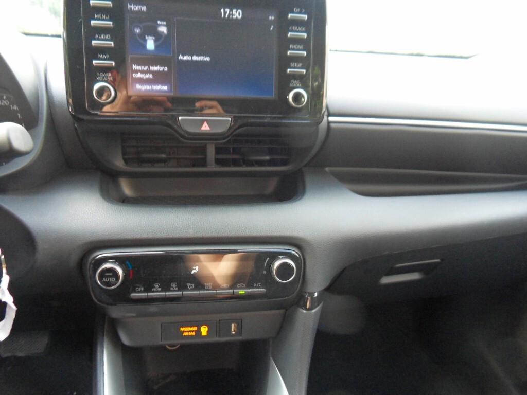 Toyota Yaris 1.5 Hybrid 5 porte Active