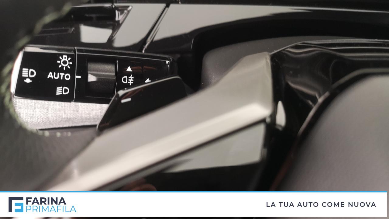 PEUGEOT 3008 1.2 hybrid GT 136cv e-dcs6