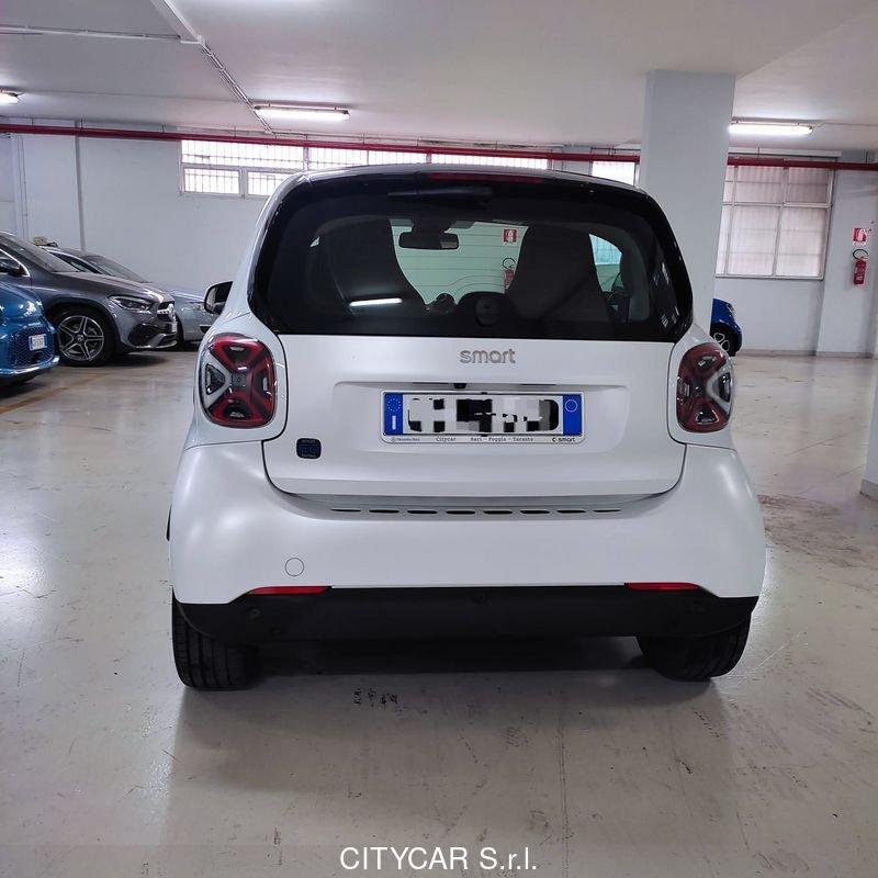 smart fortwo EQ Pulse