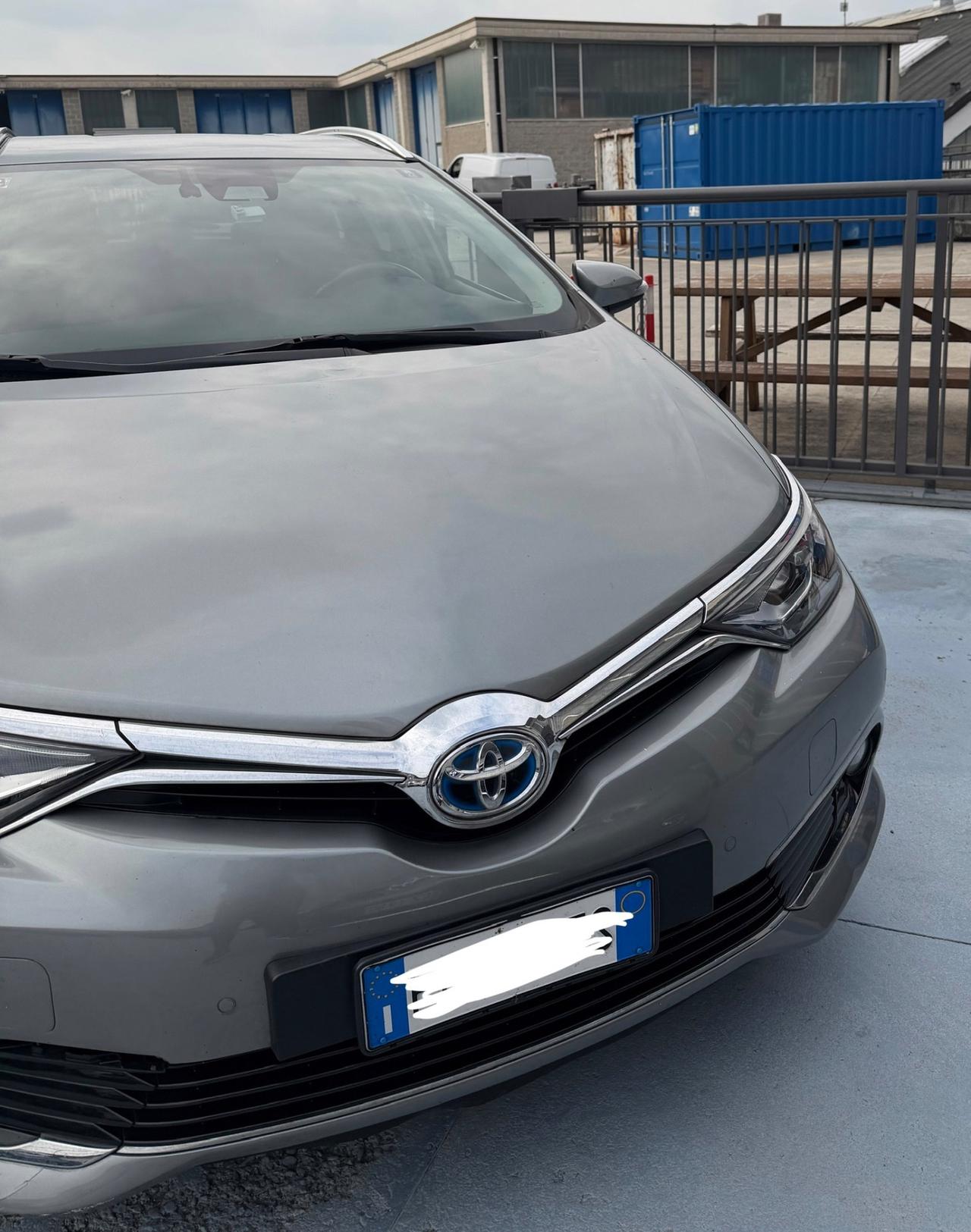 Toyota Auris Touring Sports 1.8 Hybrid Lounge
