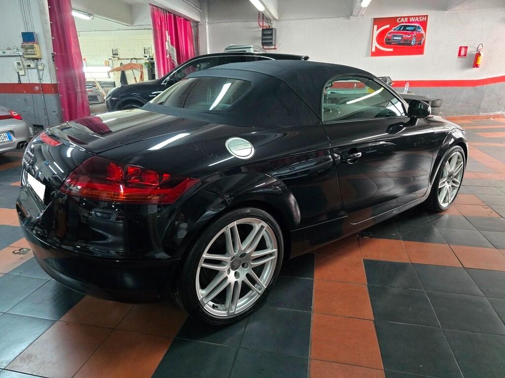Audi TT Roadster 2.0 TFSI EXCLUSIVE/BOOK SERVICE/MANUALE
