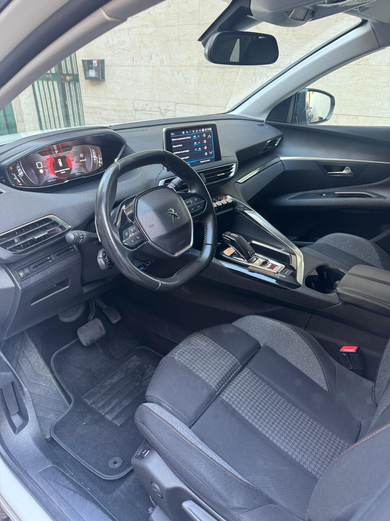 Peugeot 3008 BlueHDi 130 S&S Allure