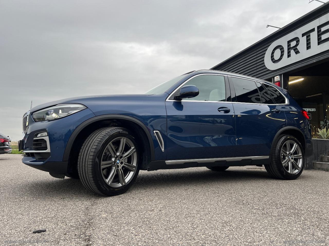 BMW X5 xDrive30d xLine