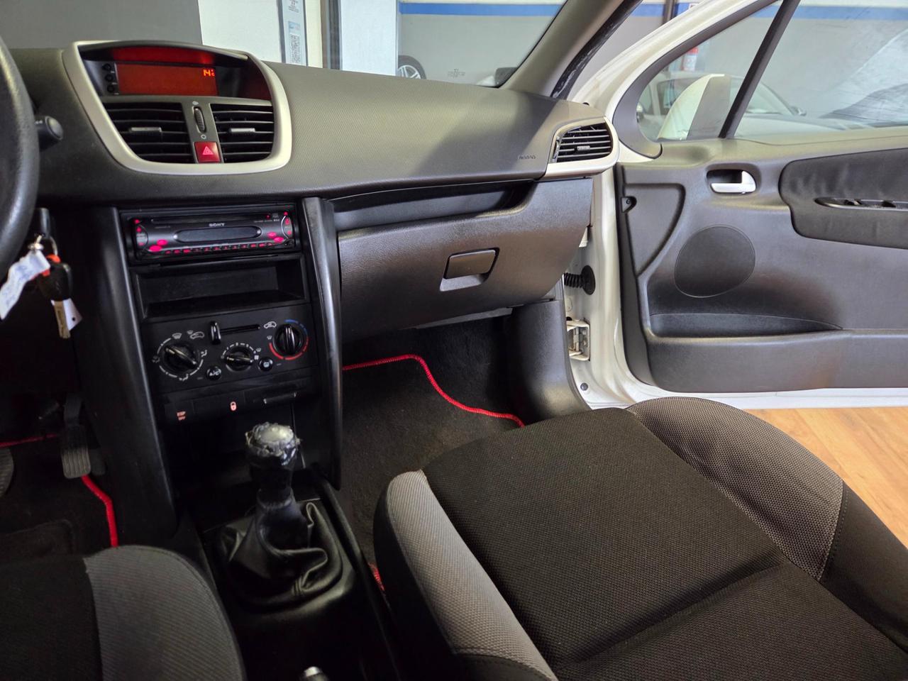 Peugeot 207 3 Porte 207 3p 1.4 8v Energie Sport