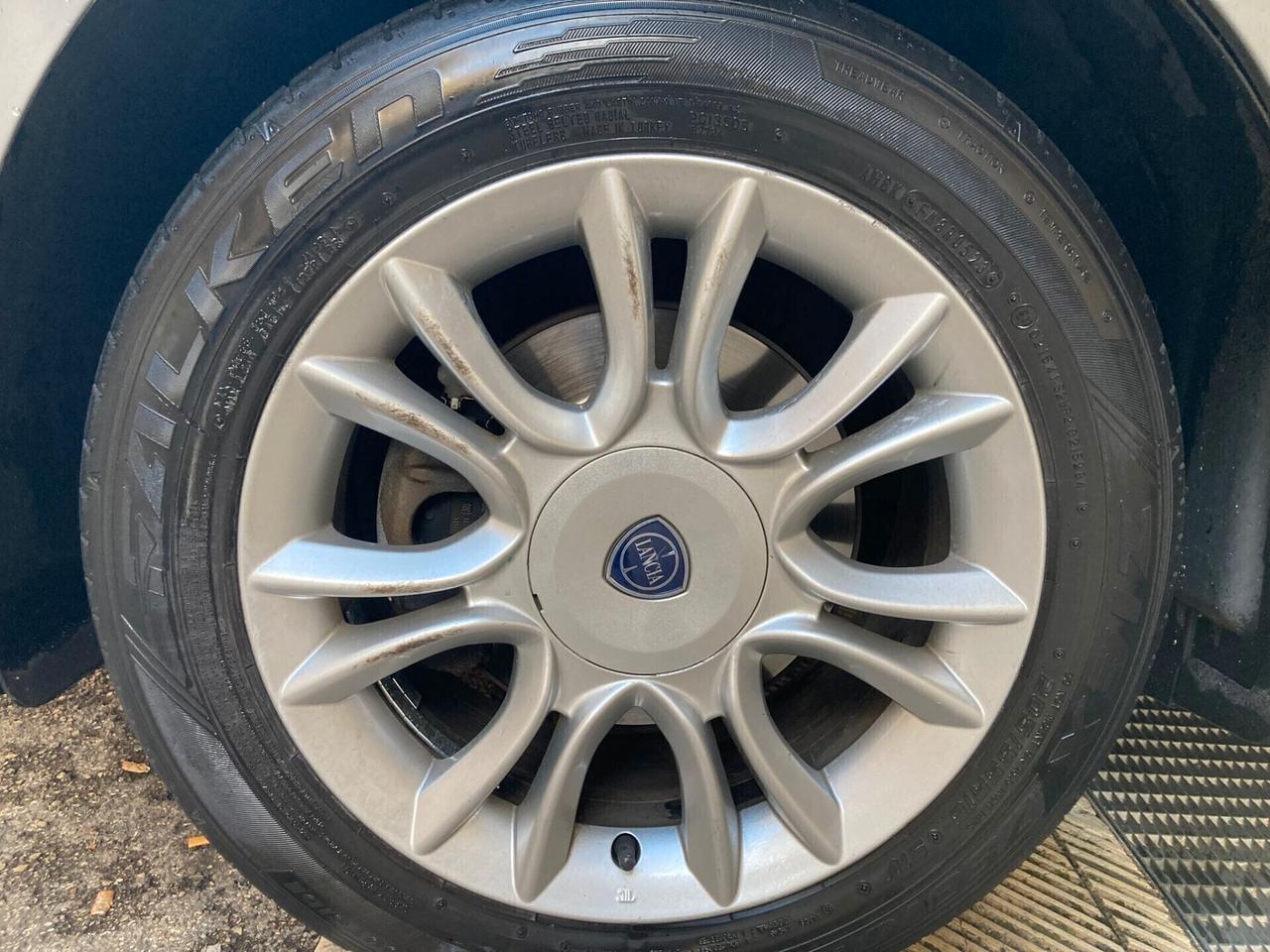 Lancia Delta 1.6 MJT -X NEOPATENTATI- 2013