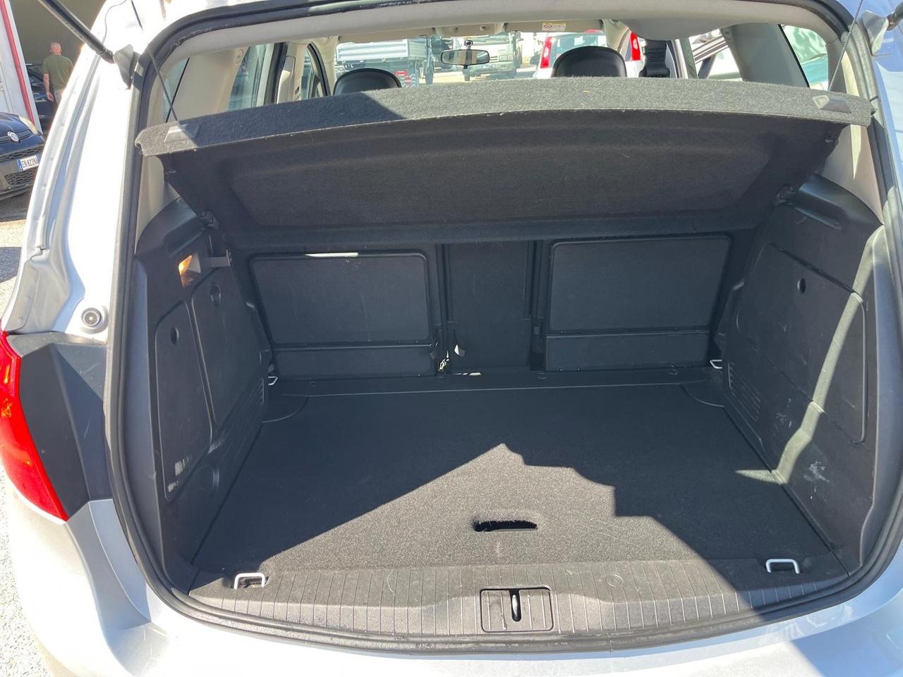 Opel meriva -1.4 t.benz/gpl-120 cv-2016