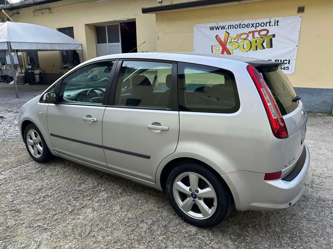Ford C-Max 1.6 TDCi 90 CV Titanium
