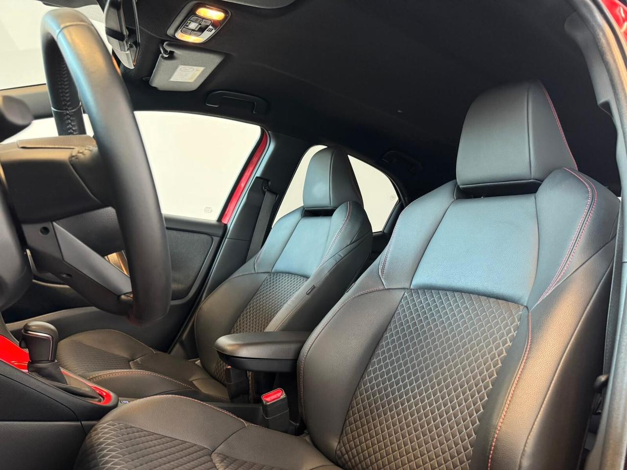 Toyota Yaris 1.5 Hybrid 5 porte Premiere