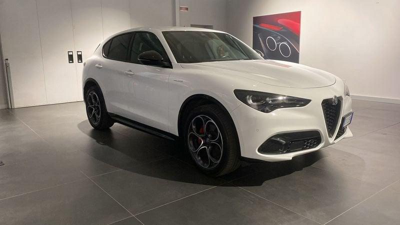 Alfa Romeo Stelvio 2.2 Turbodiesel 210 CV AT8 Q4 Veloce