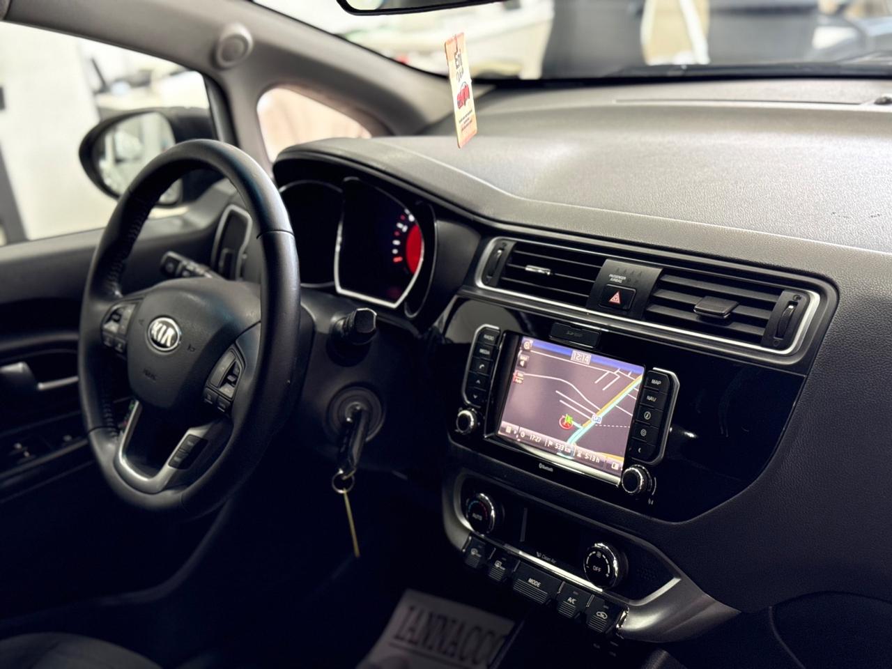 Kia Rio 1.4 2016 Full optional nuova