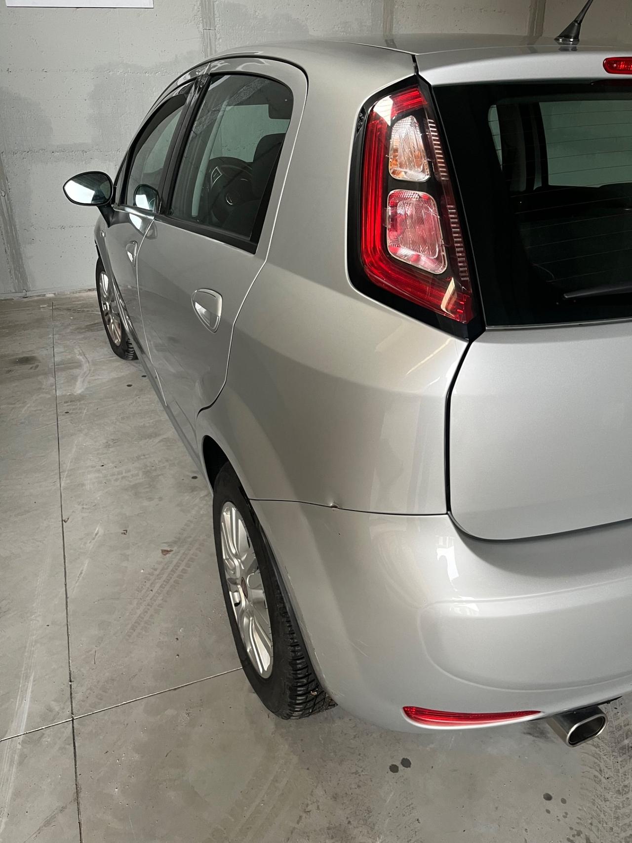 Fiat Punto 1.4 Lounge OK neopatentati