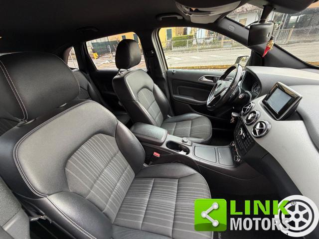 MERCEDES-BENZ B 180 CDI 109CV Automatic Premium