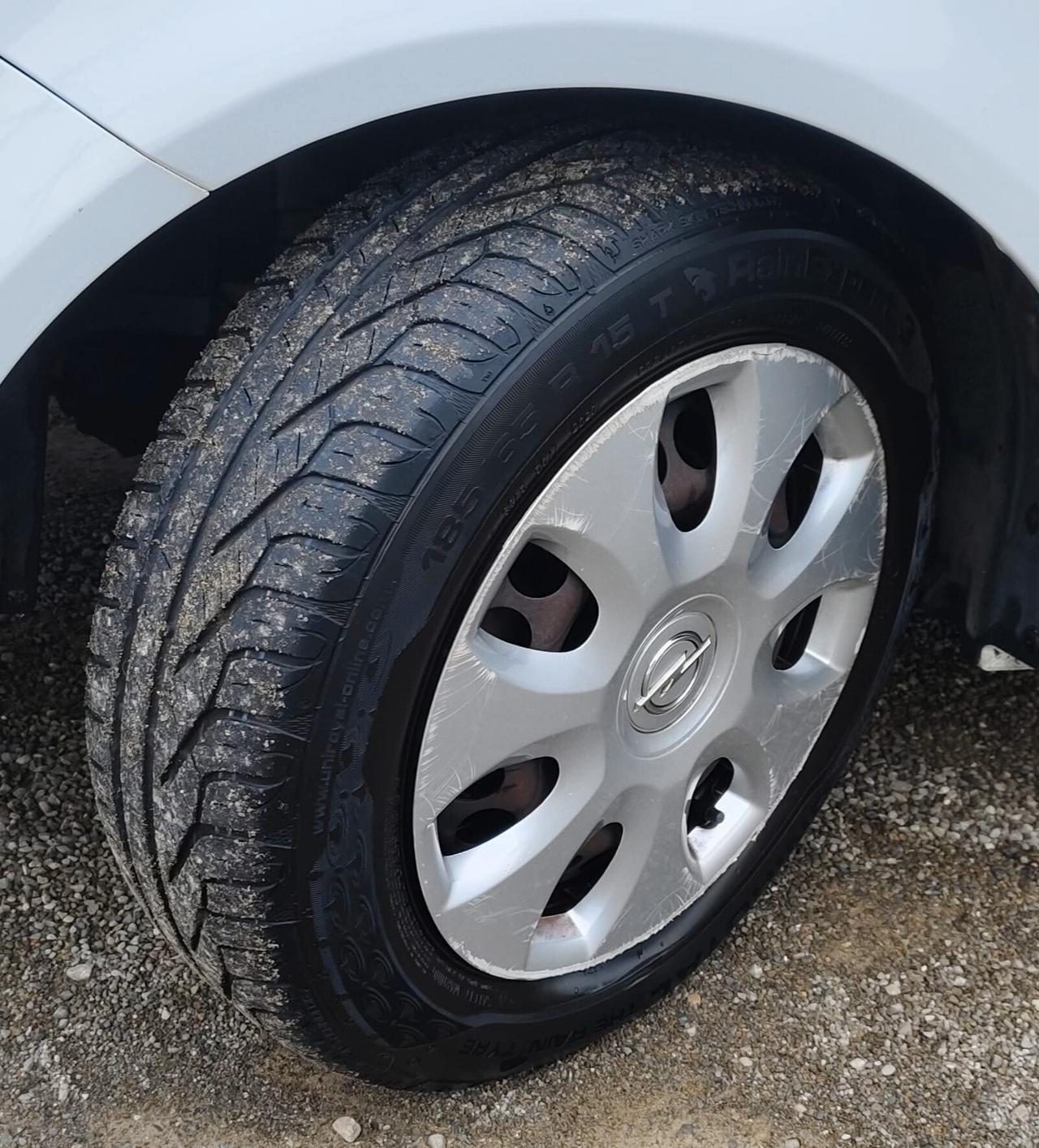 Opel Corsa 1.0 12V 5 porte Elective