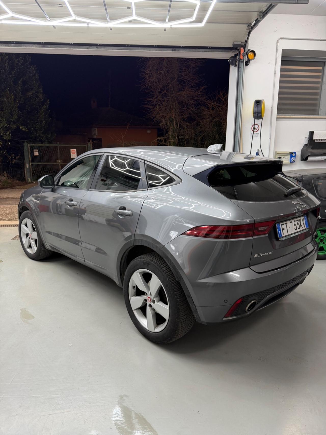 Jaguar E-Pace 2.0D 180 CV AWD R-Dynamic S