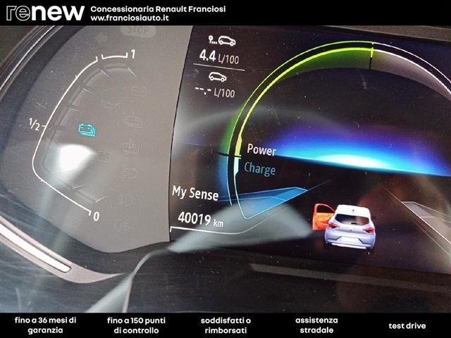 RENAULT Clio 5 E-TECH Hybrid 145 TECHNO