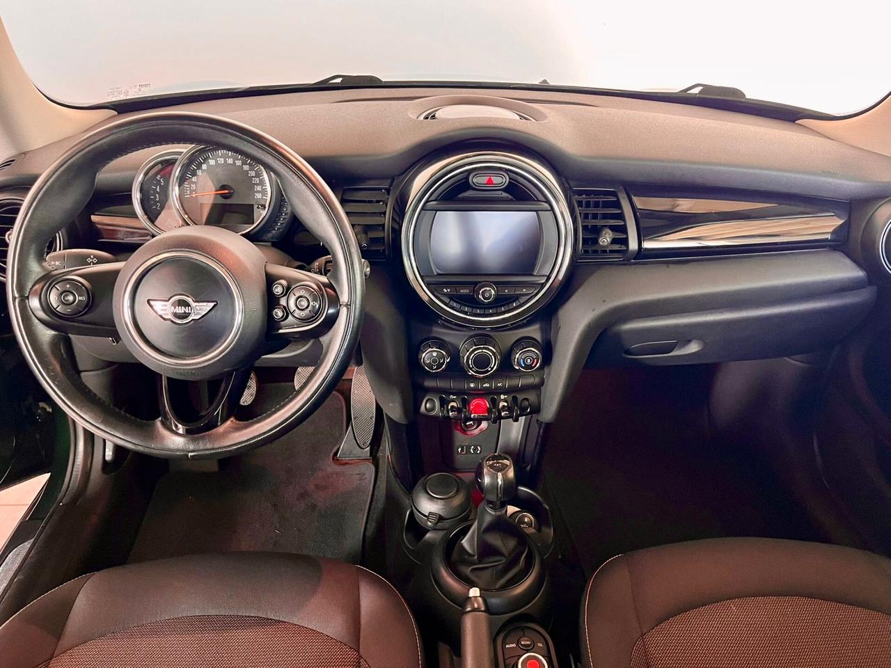 Mini 1.5 One D Business XL