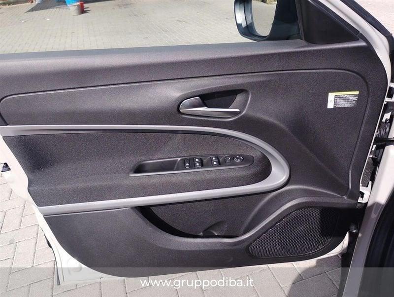 Jeep Avenger E-Hybrid Longitude 1.2 110cv Dct M