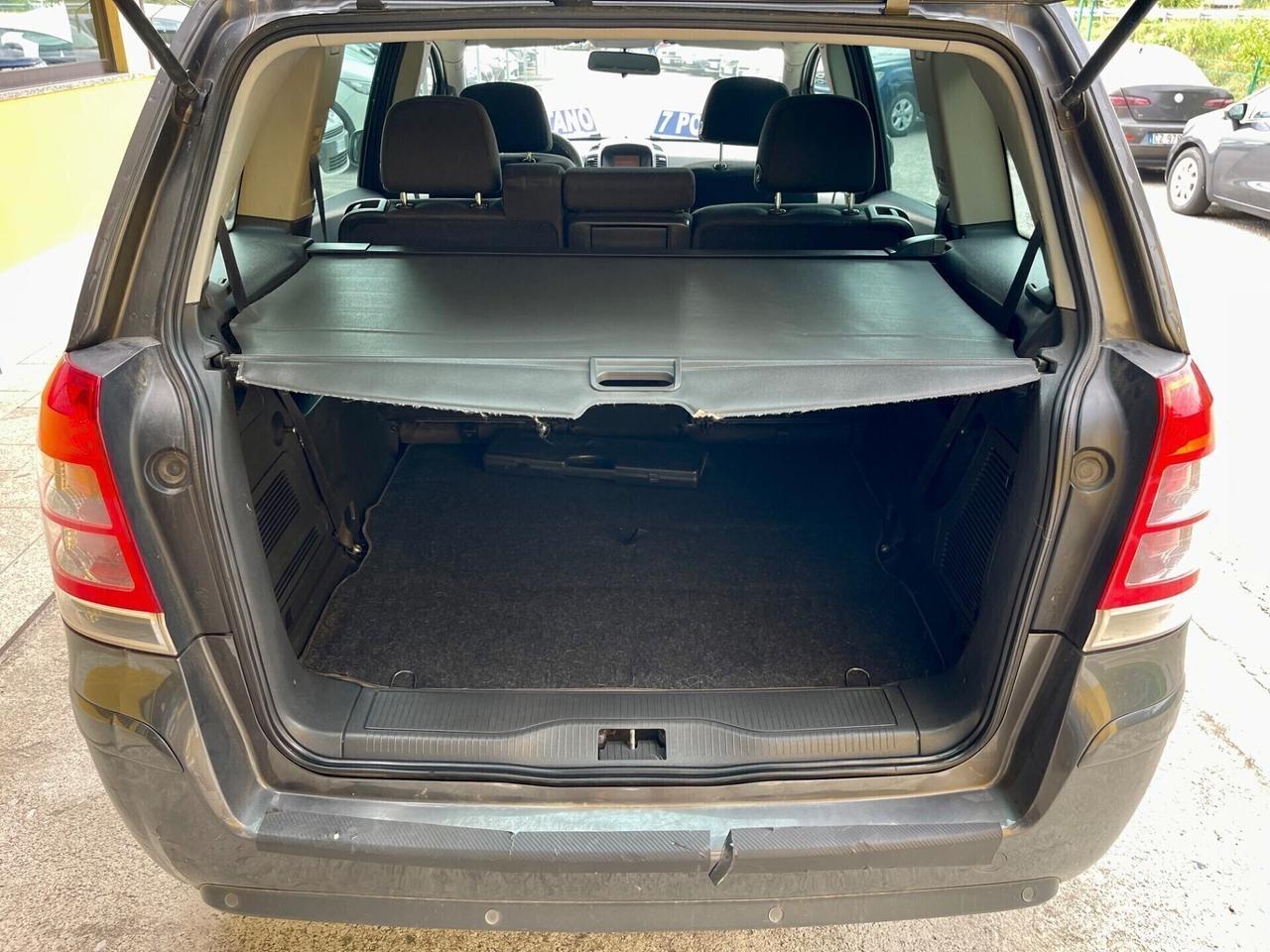 Opel Zafira 7POSTI 1.6T met 110kw Cosmo UNIPROP