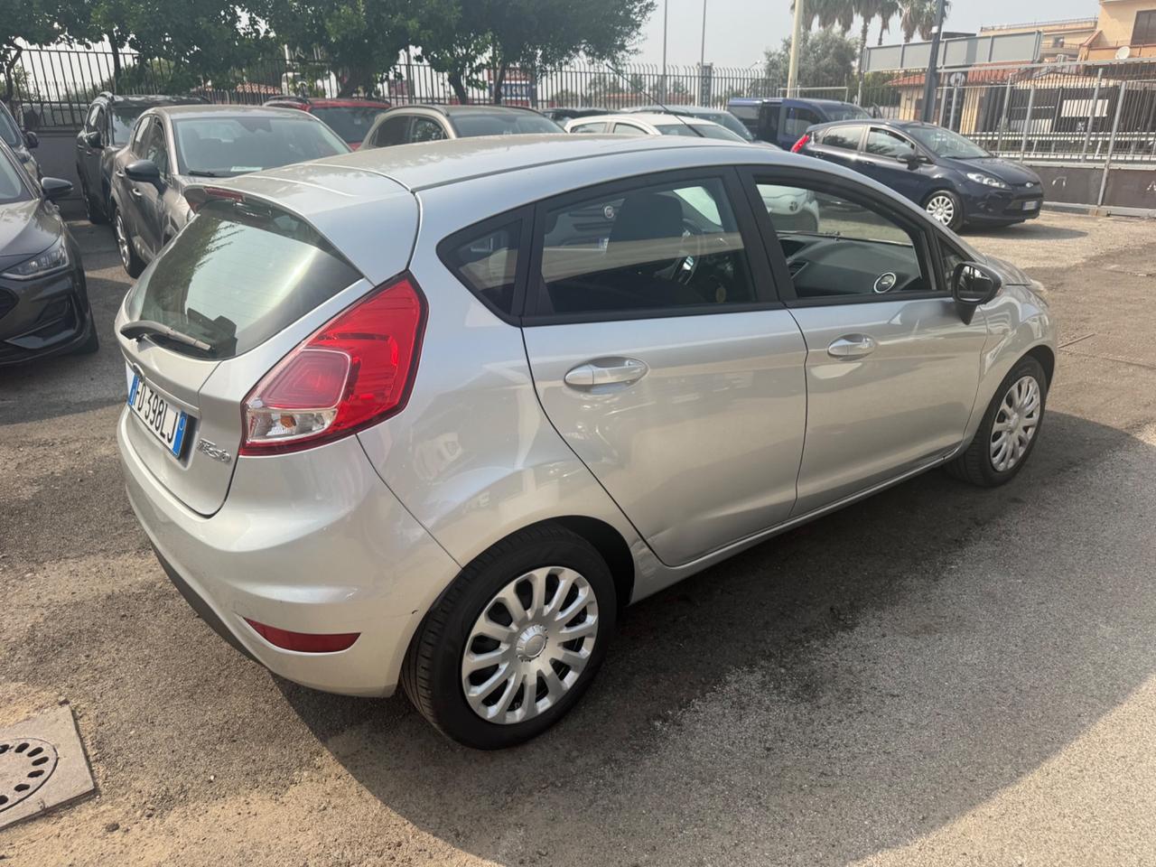 Ford Fiesta 1.5 TDCi 75CV 5 porte Business